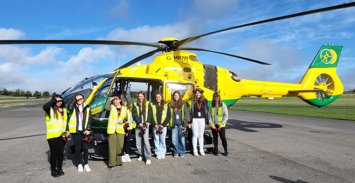 Sponsored Walk Sees Donation to the Hampshire & Isle of Wight Air Ambulance